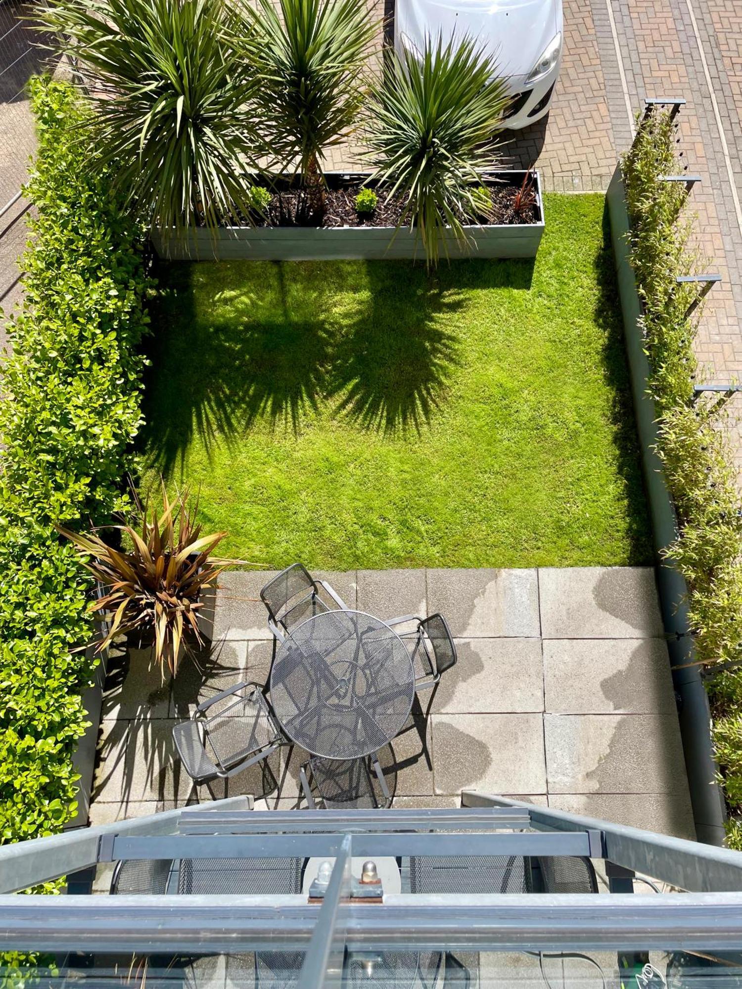 Villa Retro Retreat, Sea View, Free Parking & Ev Plug-In Whitby Esterno foto