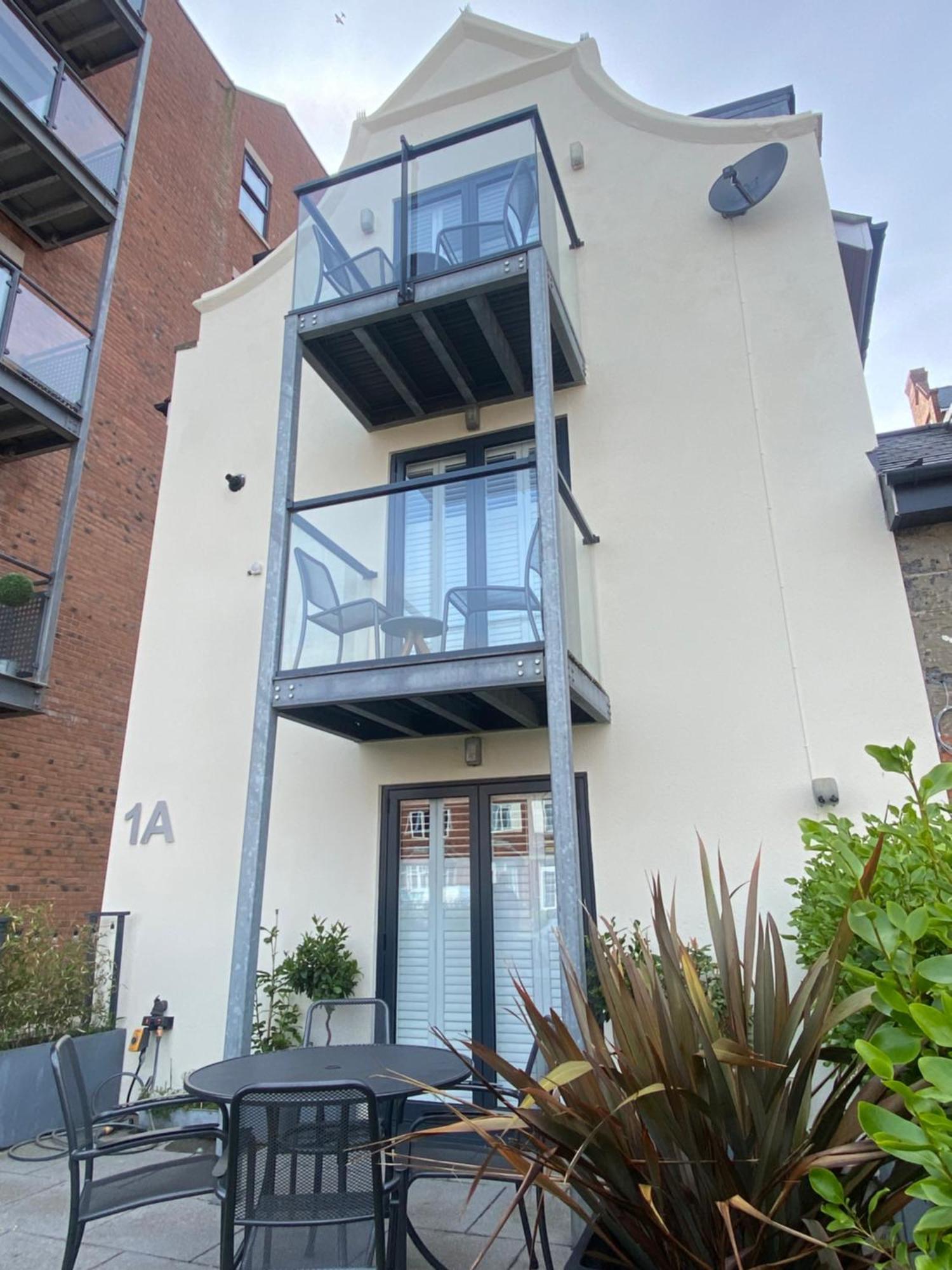 Villa Retro Retreat, Sea View, Free Parking & Ev Plug-In Whitby Esterno foto